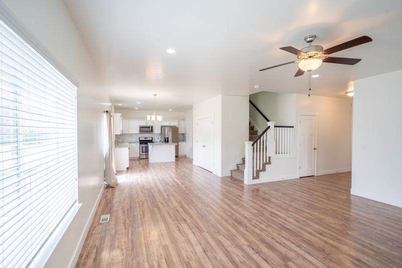 217 N 590 E — open living and dining